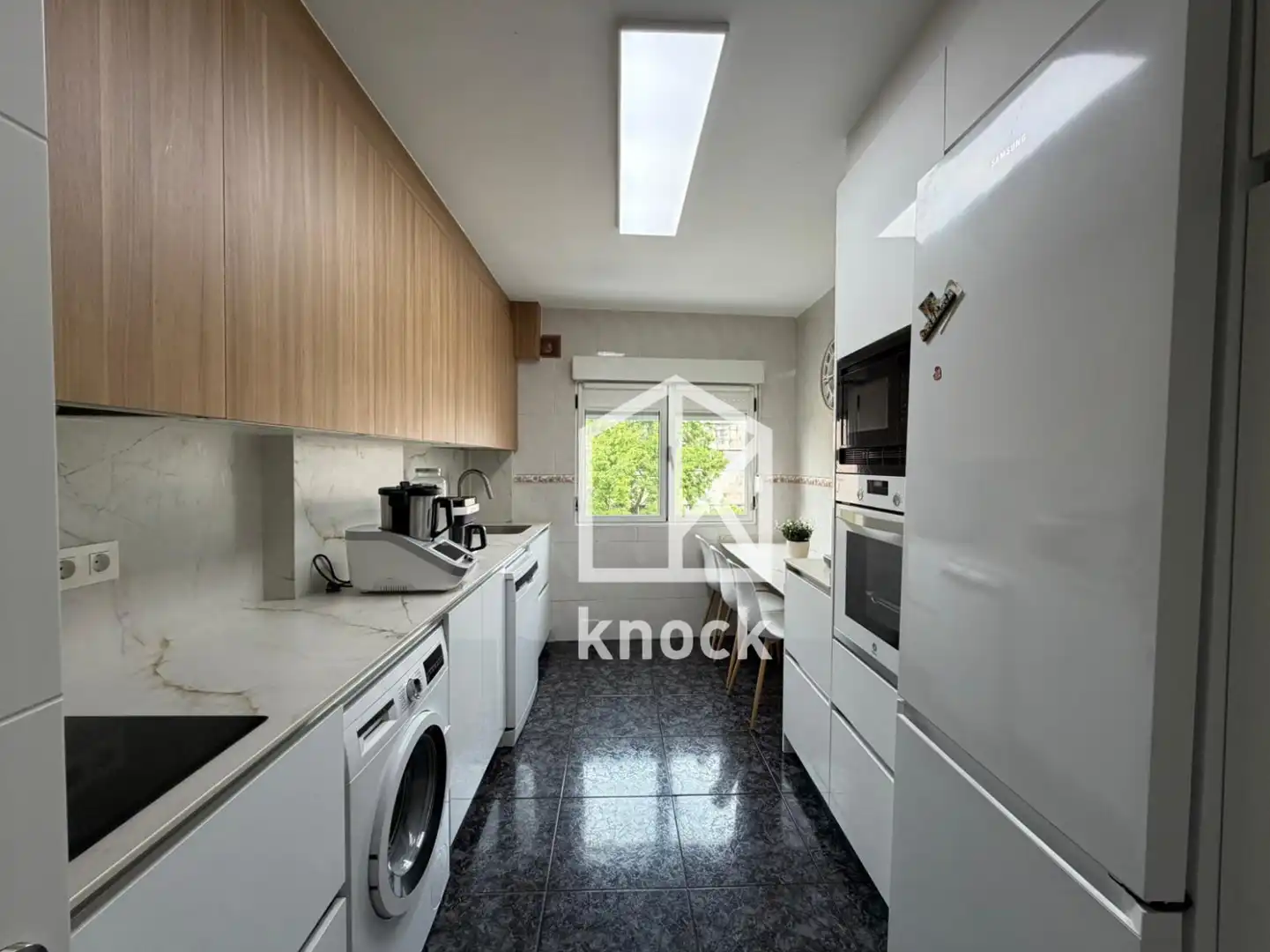 Cocina de Piso en venta en Gijón  con Calefacción