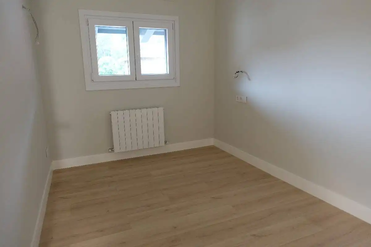 Habitación de Piso en venta en Castro-Urdiales con Calefacción, Jardín privado y Balcón