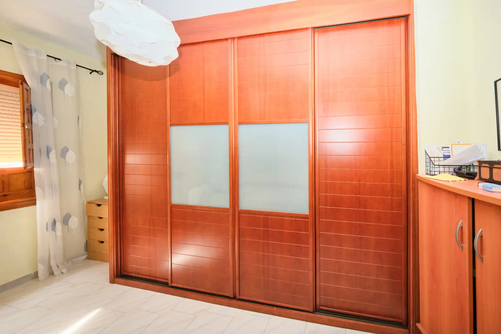 Habitación de Piso en venta en Granada con Aire acondicionado y Amueblado