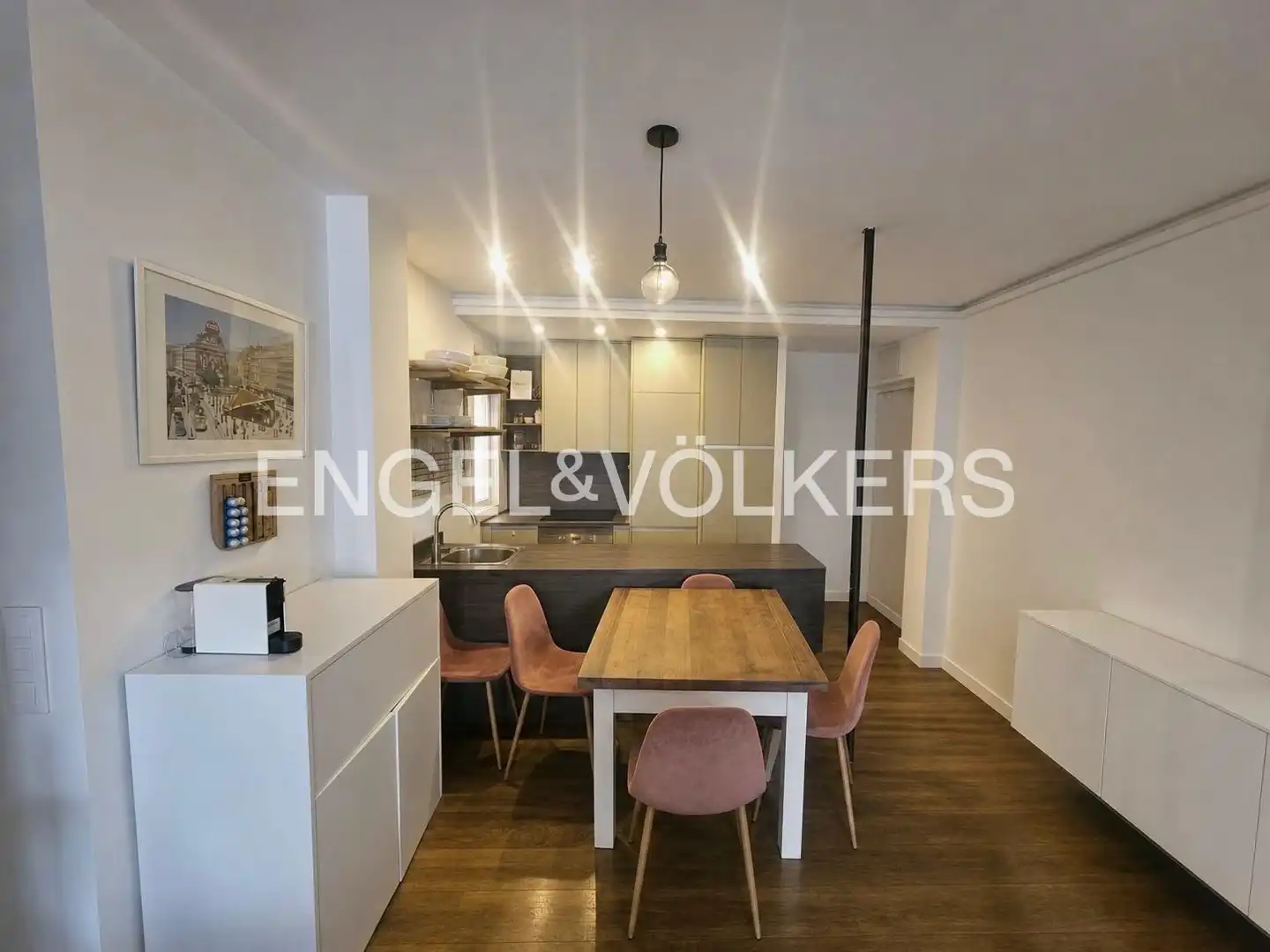 Kitchen of Flat for sale in  Madrid Capital  with Air Conditioner and Heating