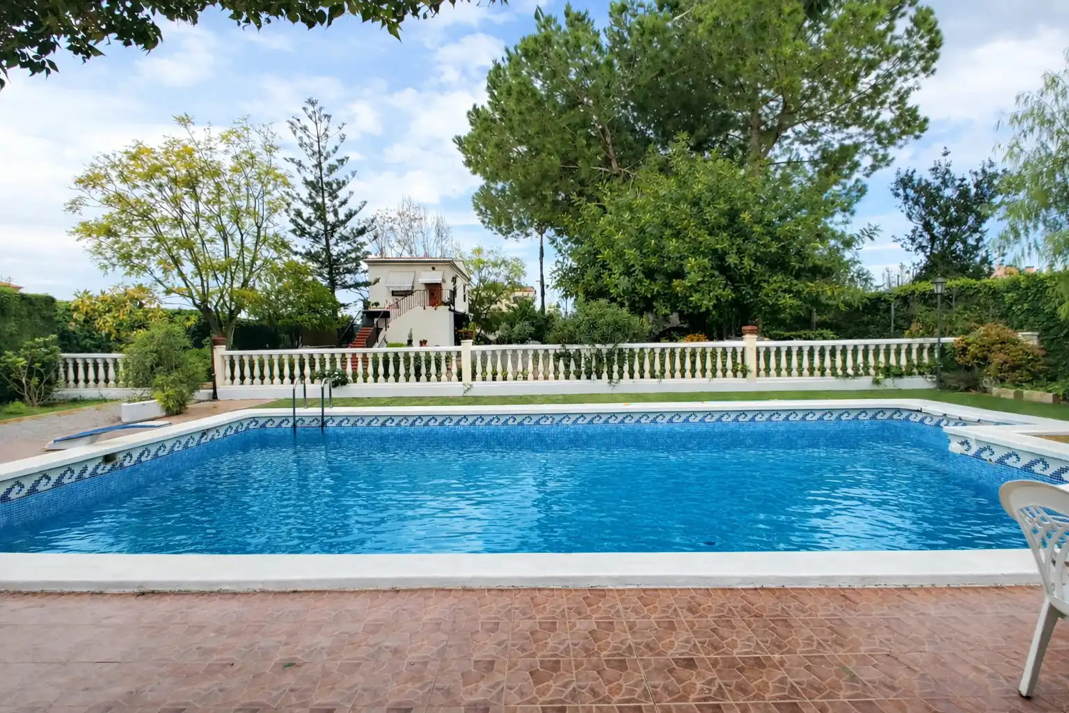 Piscina de Casa o xalet en venda en Vila-real amb Aire condicionat, Calefacció i Jardí privat