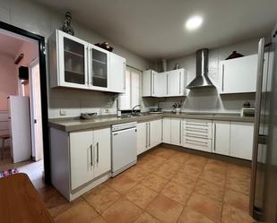 Kitchen of Single-family semi-detached to rent in Algeciras  with Air Conditioner, Terrace and Storage room