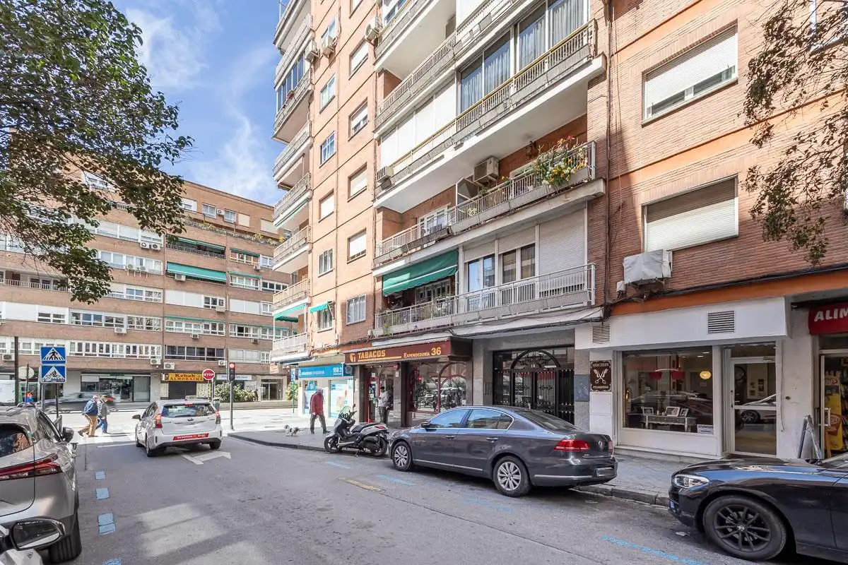 Piso en venta en Martínez De La Rosa, imagen 2