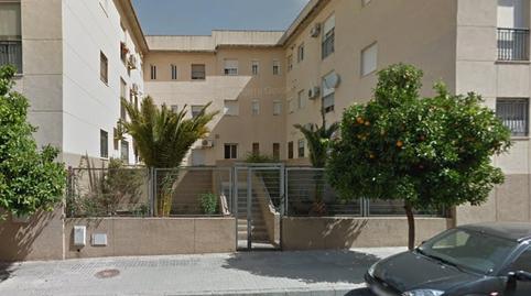 Foto 2 de Pis en venda a Avenida Brigadas Internacionales, Estación - La Fontanilla - El Tinte, Sevilla