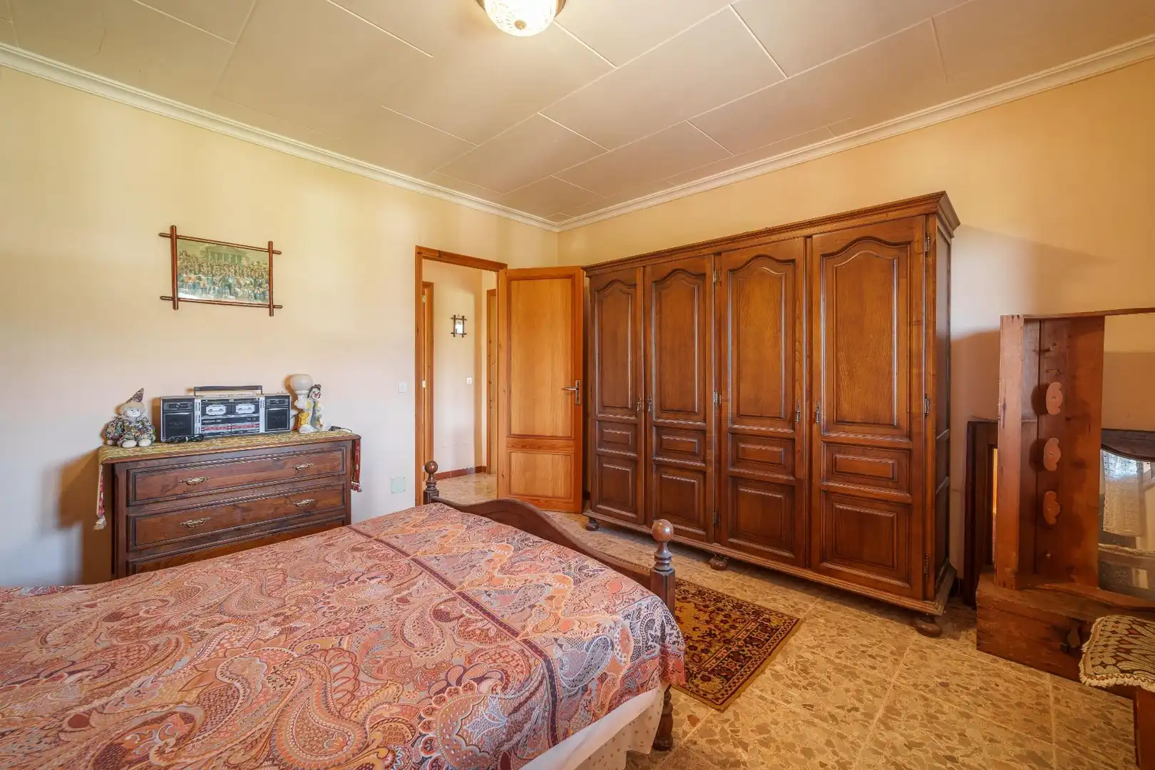 Habitación de Finca rústica en venta en Selva con Jardín privado, Terraza y Trastero
