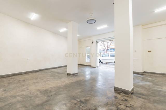 Local comercial en Alquiler en CL MESTRE FORTEA 2 TORRENT (VALENCIA), 2 en Zona Calle Valencia