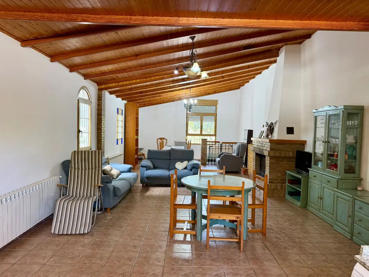 Sala de estar de Casa o chalet en venta en Villena con Calefacción, Jardín privado y Trastero