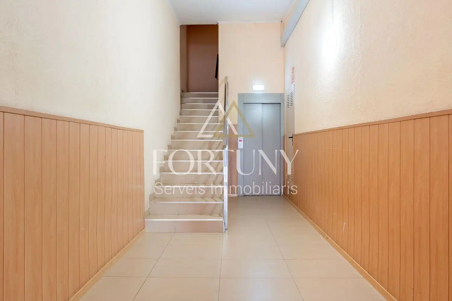 Flat for sale in Reus  with Air Conditioner and Balcony