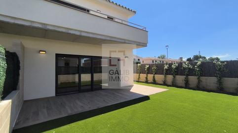 Photo 3 of Single-family semi-detached to rent in Vila-sacra, Girona