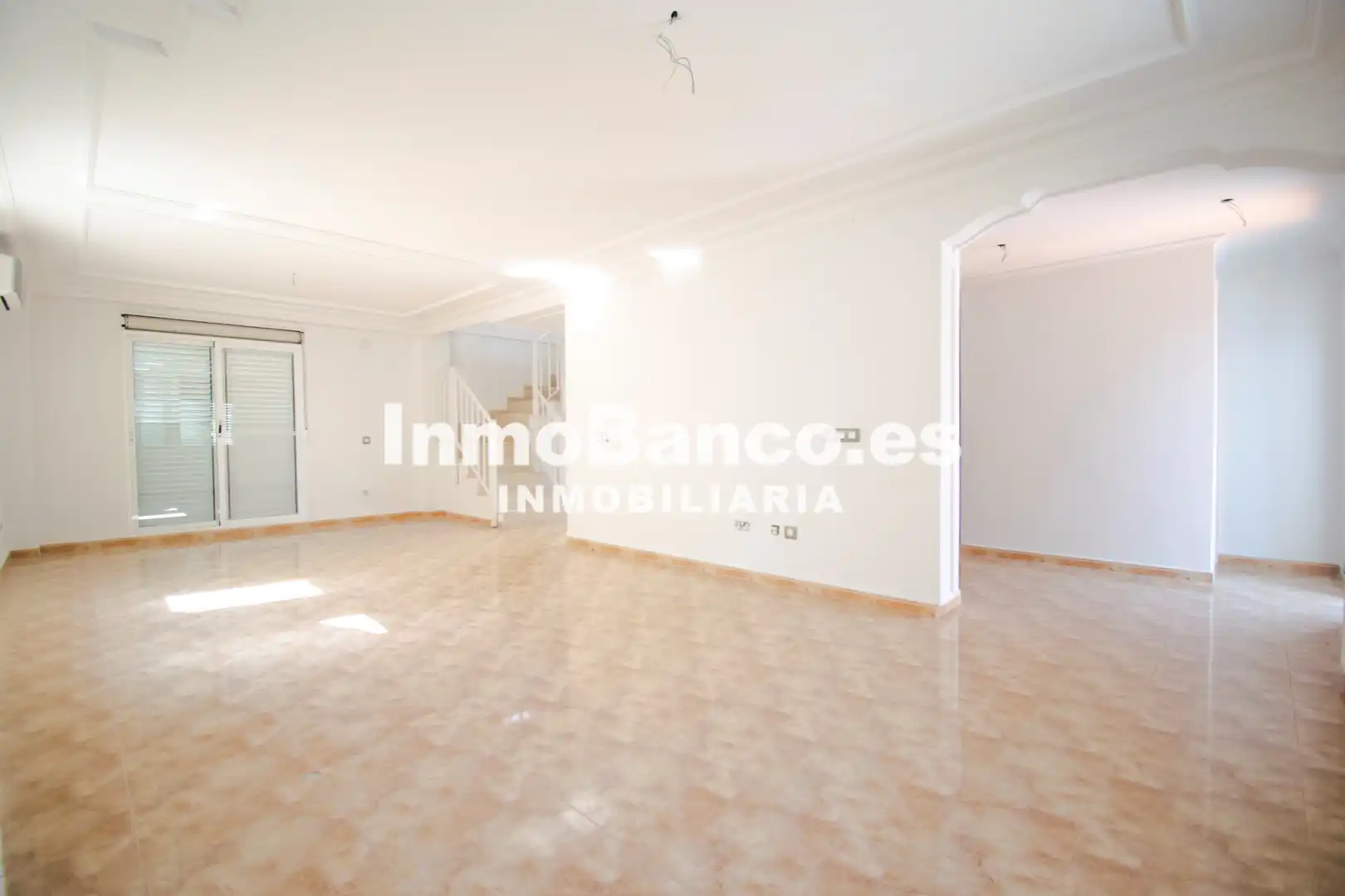 Sala de estar de Casa o chalet en venta en Chiva con Jardín privado, Terraza y Trastero