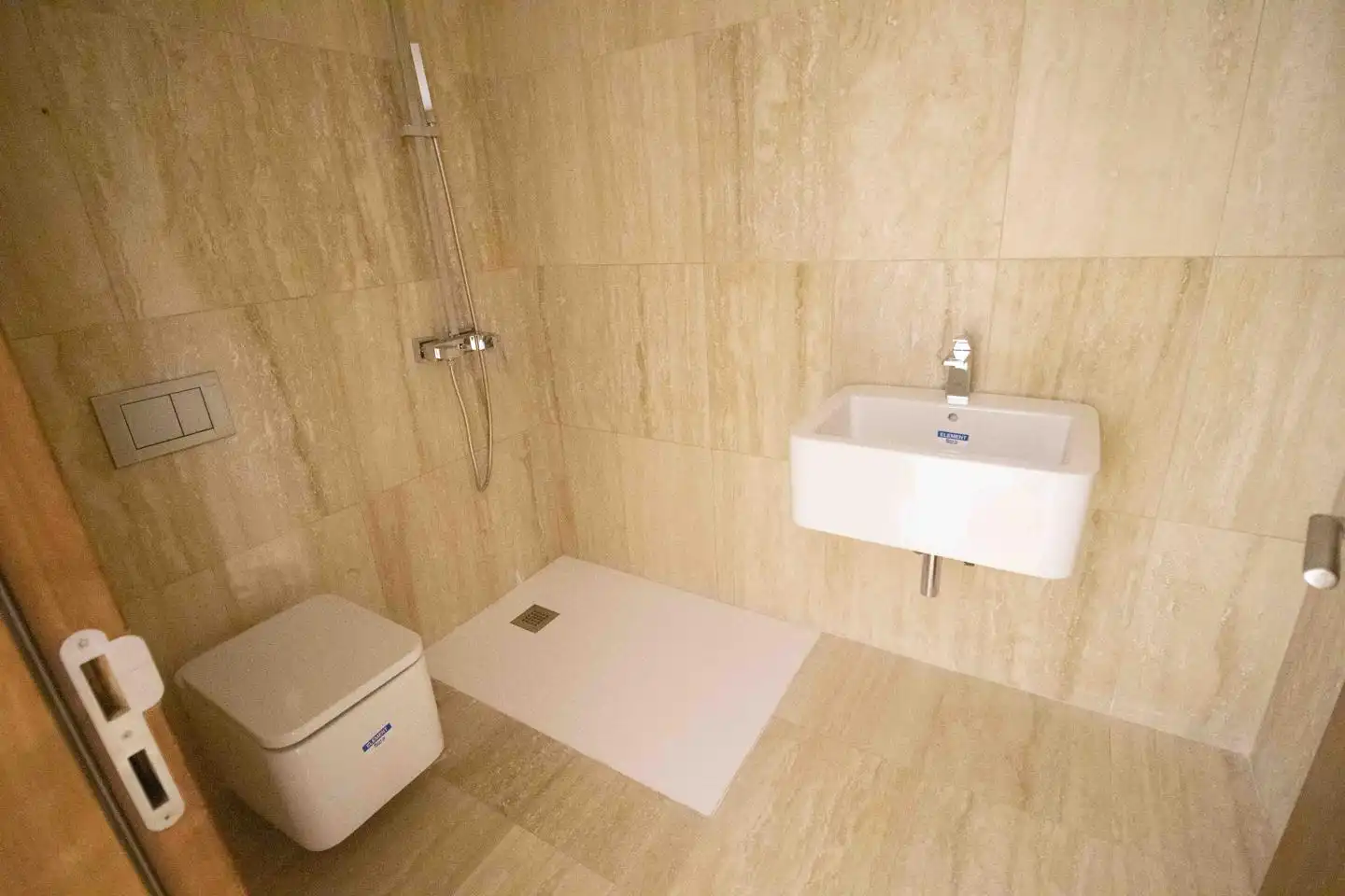Badezimmer von Wohnung zum Verkauf in Santa Cruz de Tenerife mit Privatgarten und Terrasse
