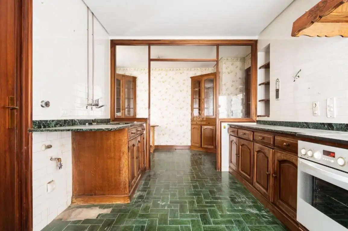 Cocina de Piso en venta en Zaragoza con Calefacción, Terraza y Balcón