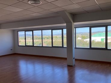 Oficina en venda a Villafranca de Córdoba