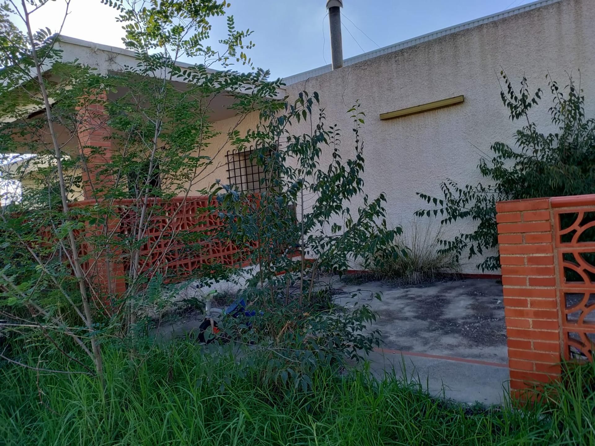 Vista exterior de Casa o xalet en venda en Vila-real amb Piscina