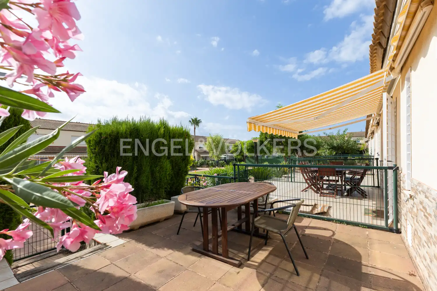 Terrassa de Casa o xalet en venda en Oropesa del Mar / Orpesa amb Calefacció, Jardí privat i Terrassa