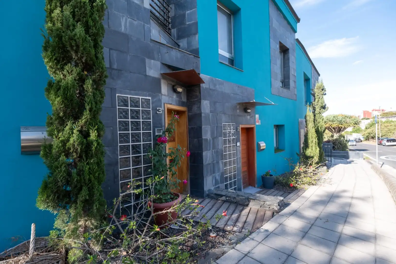 Exterior view of Detached homes for sale in Santa Brígida  with Terrace and Alarm