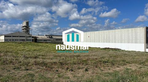 Magnífico solar con excelente imagen corporativa en Riudarenes, imatge 3