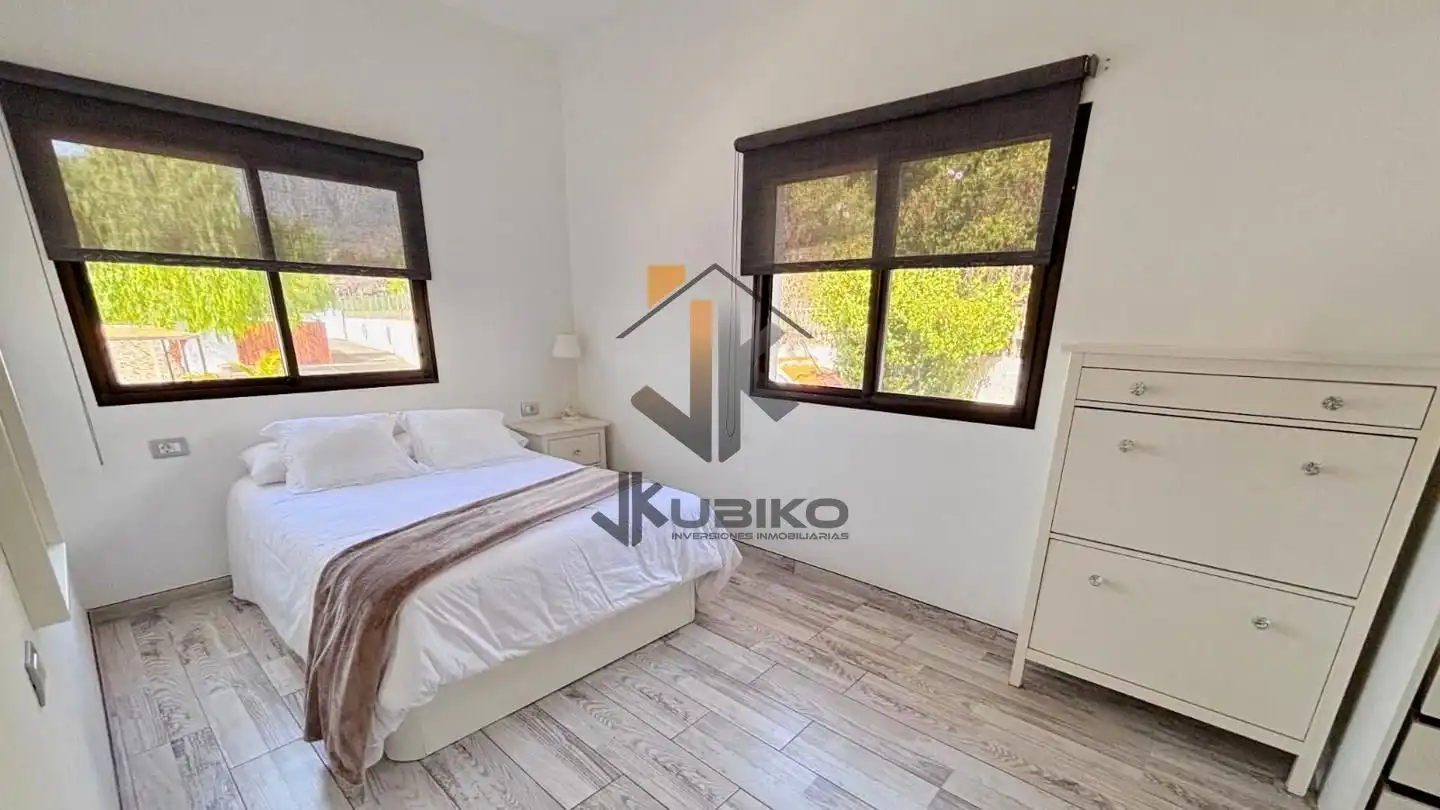 Exterior view of Houses for sale in Arafo  with Air Conditioner, Private garden and Terrace
