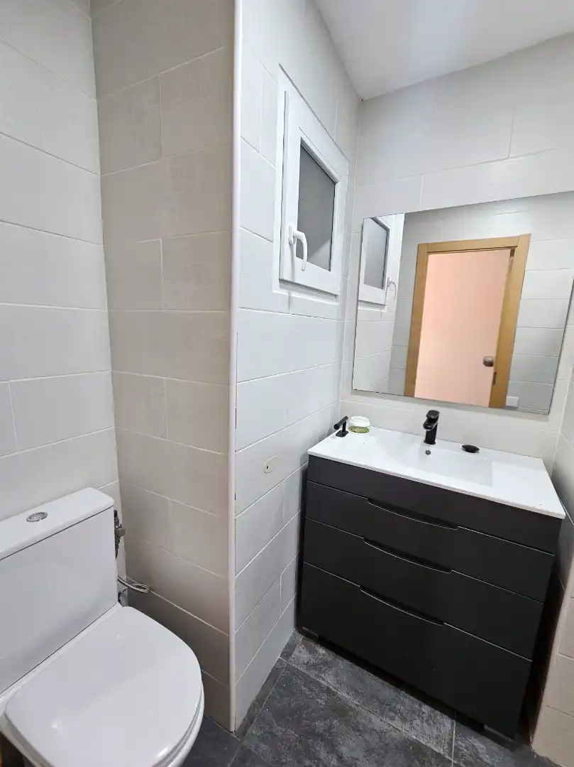 Baño de Piso en venta en Tarragona con Parquet y Horno