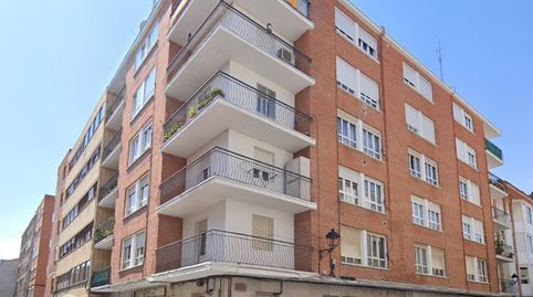 Foto 3 de Piso en venta en Calle Canónigo San Martín, San Pablo y Santa Marina, Palencia Capital