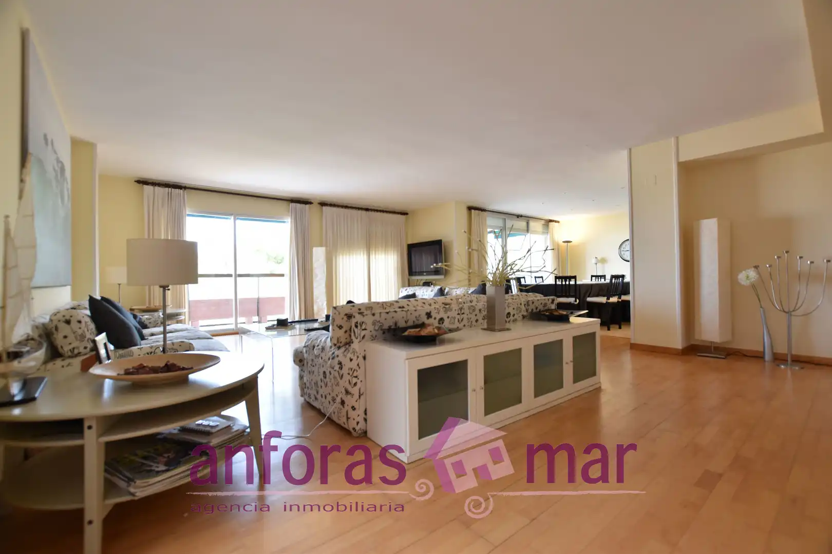 Penthouse with terrace for sale in Passeig de Rafael Campalans, imagen 4