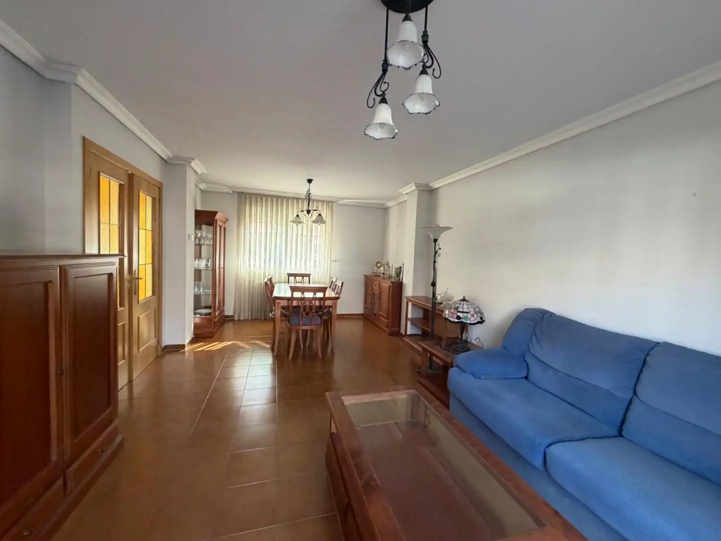 Sala d'estar de Casa adosada de lloguer en Alcorcón amb Calefacció, Jardí privat i Moblat