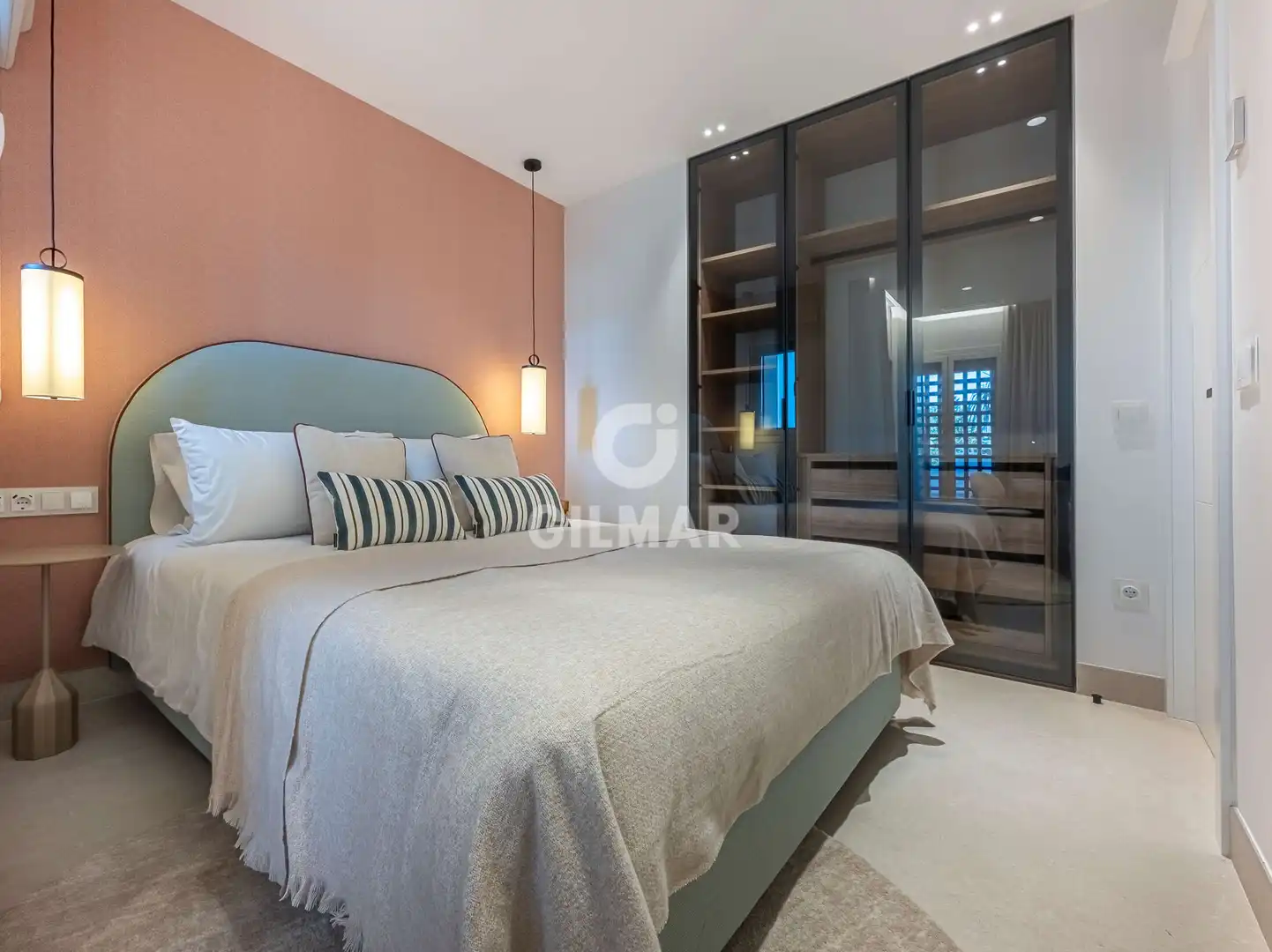 Apartamento con terraza en venta en Selwo, imagen 32