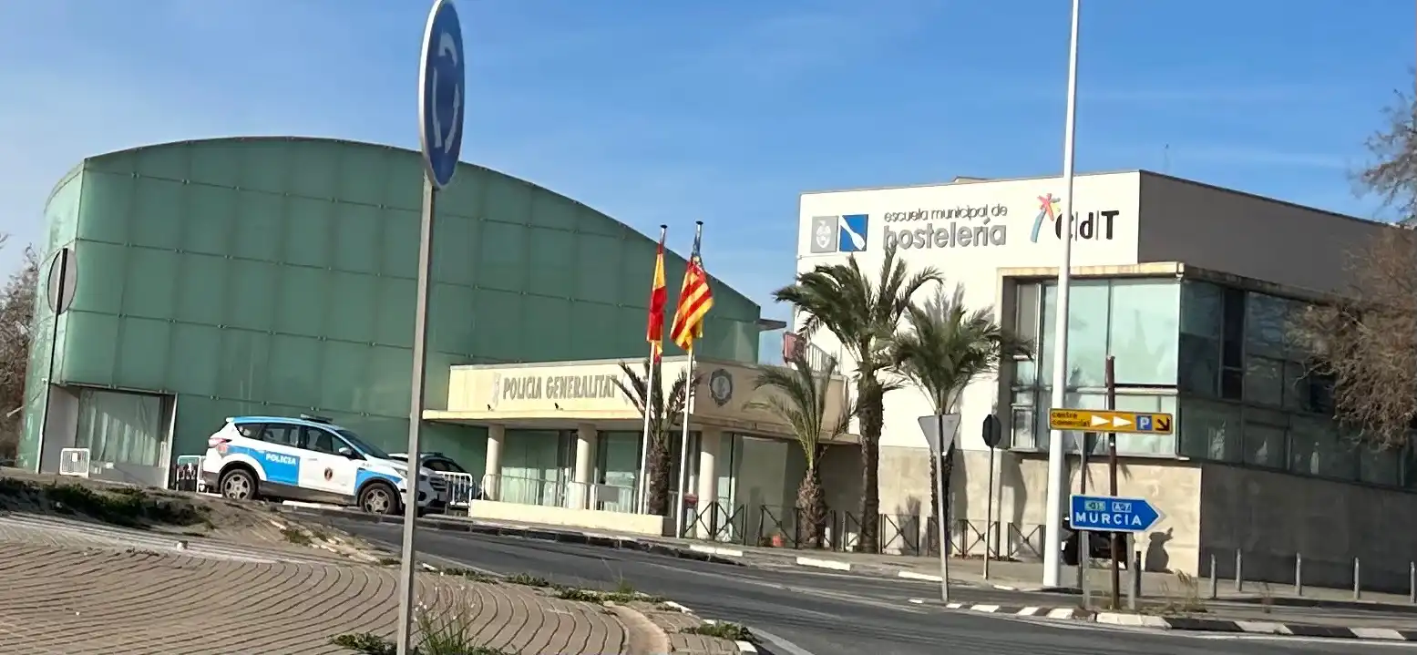 Vista exterior de Residencial en venta en Elche / Elx