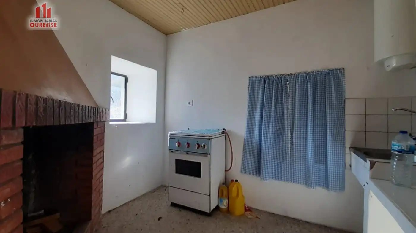 Küche von Haus oder Chalet zum Verkauf in Allariz mit Abstellraum und Balkon