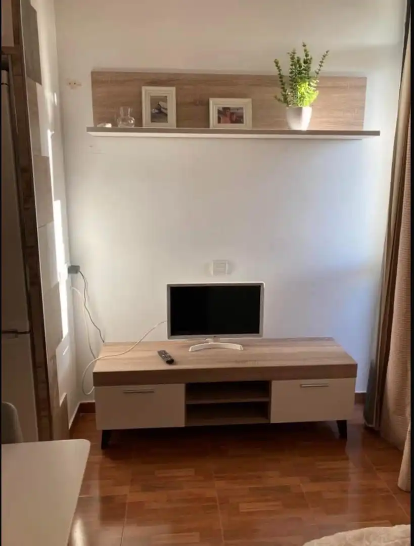Sala d'estar de Estudi en venda en Almonte amb Jardí privat i Piscina comunitària