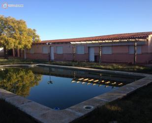 Exterior view of House or chalet for sale in  Albacete Capital  with Air Conditioner and Swimming Pool