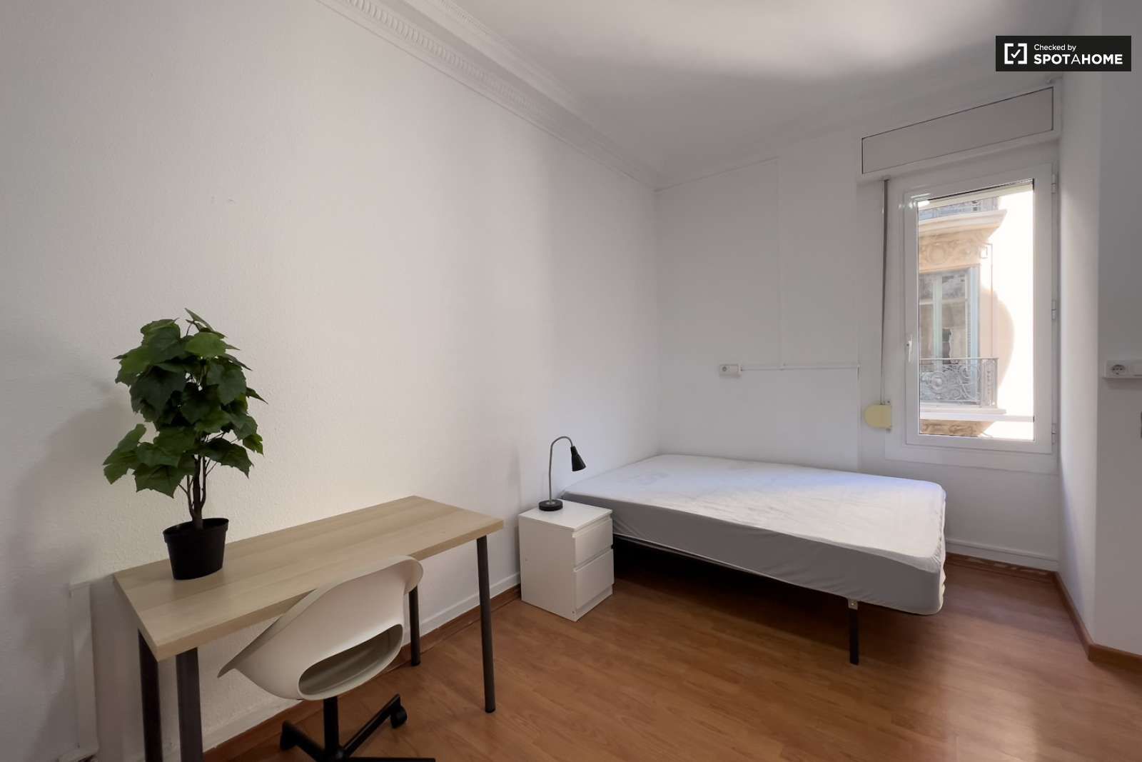 Flat to share in Sant Gervasi- Galvany