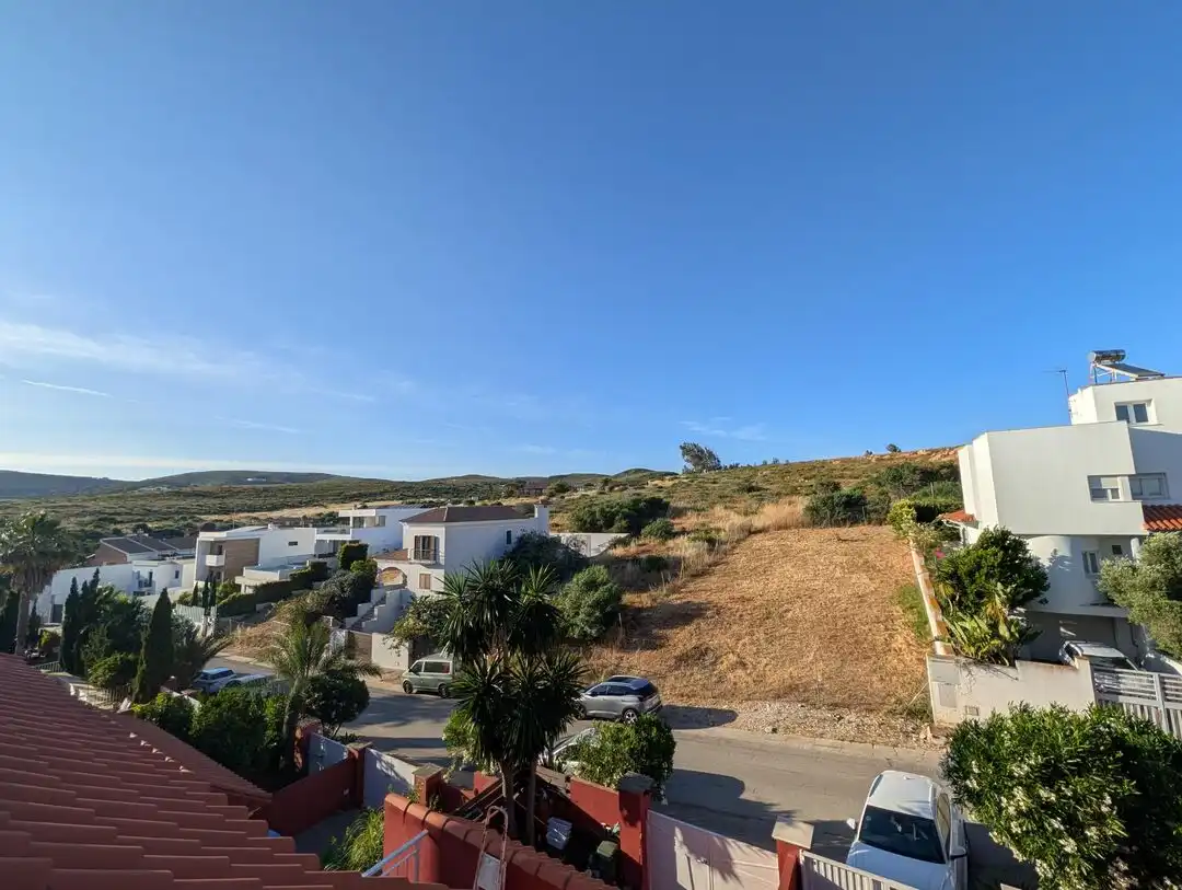 Casa adosada de alquiler en La Línea de la Concepción con Aire acondicionado, Calefacción y Jardín privado