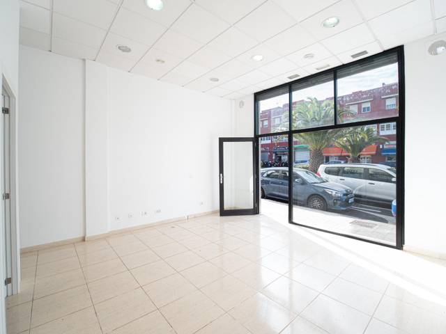 Local comercial en Alquiler en  MAJUELOS en El Sobradillo