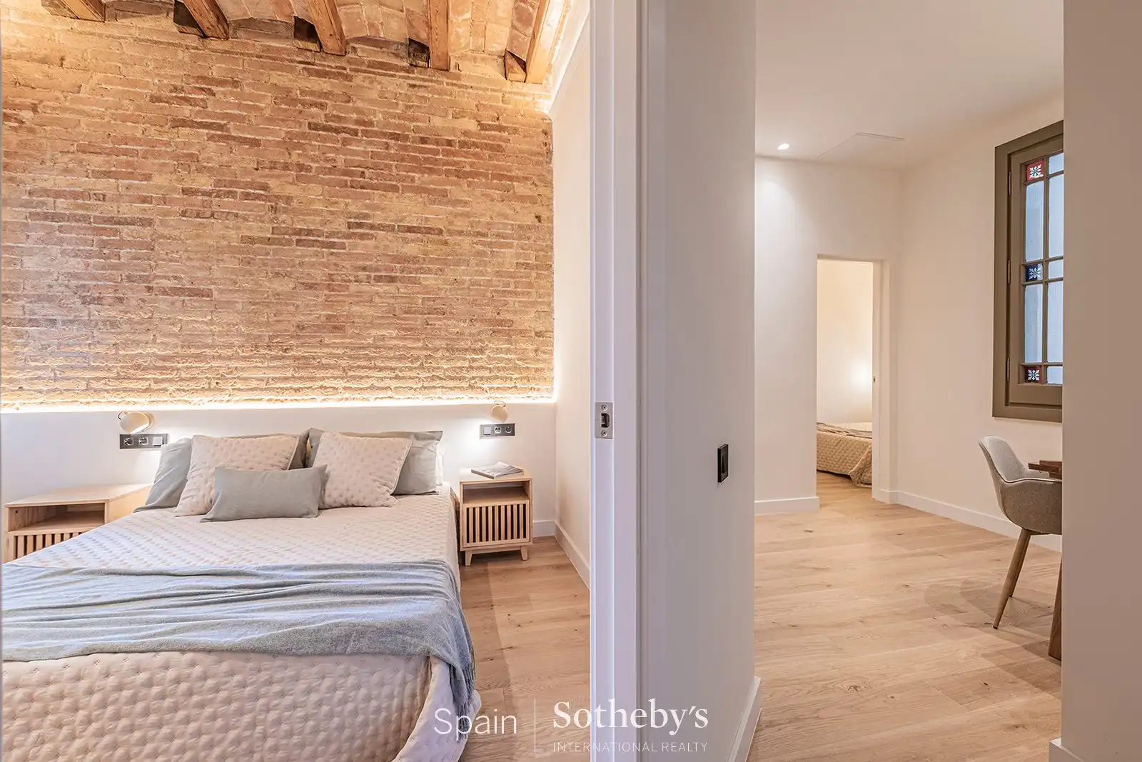 Apartament amb ascensor en venda a Gran Via de les Corts Catalanes, imagen 38