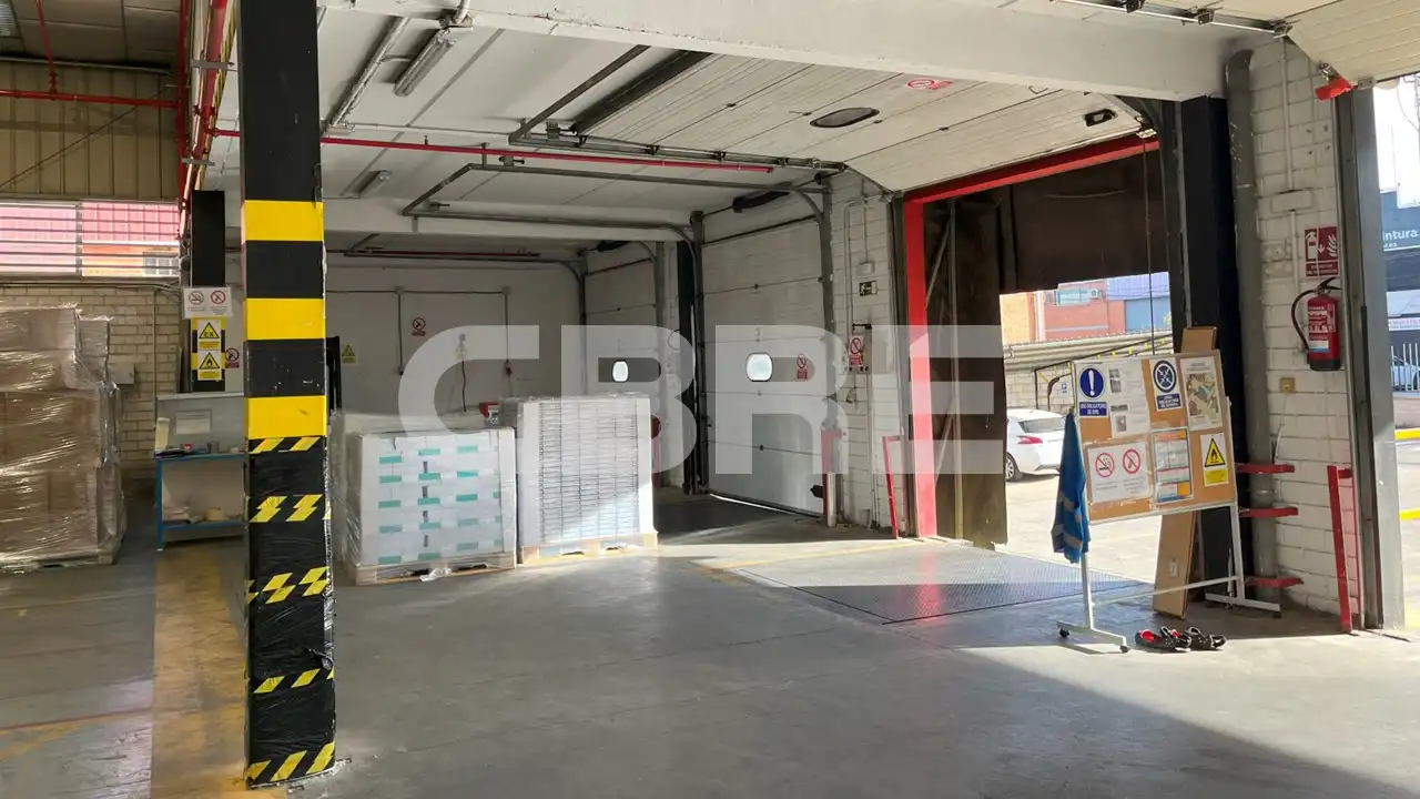 Parking de Nave industrial de alquiler en Pinto