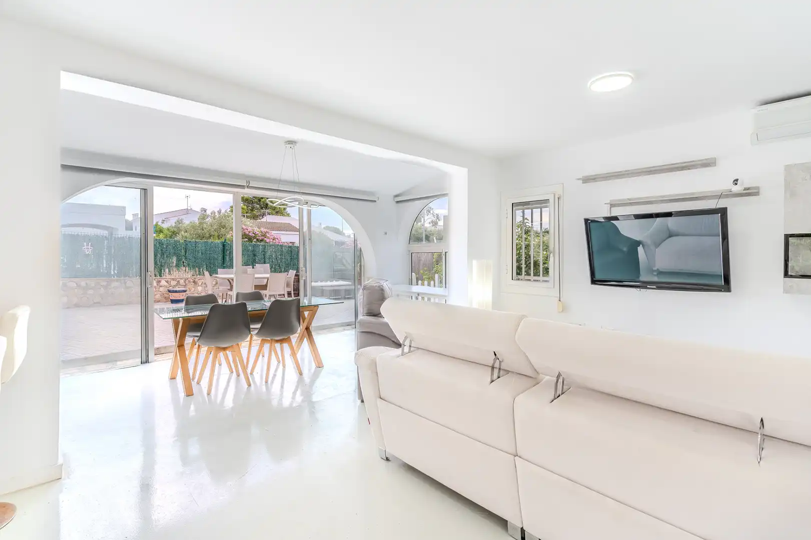Living room of Houses for sale in L'Ametlla de Mar   with Air Conditioner, Heating and Private garden