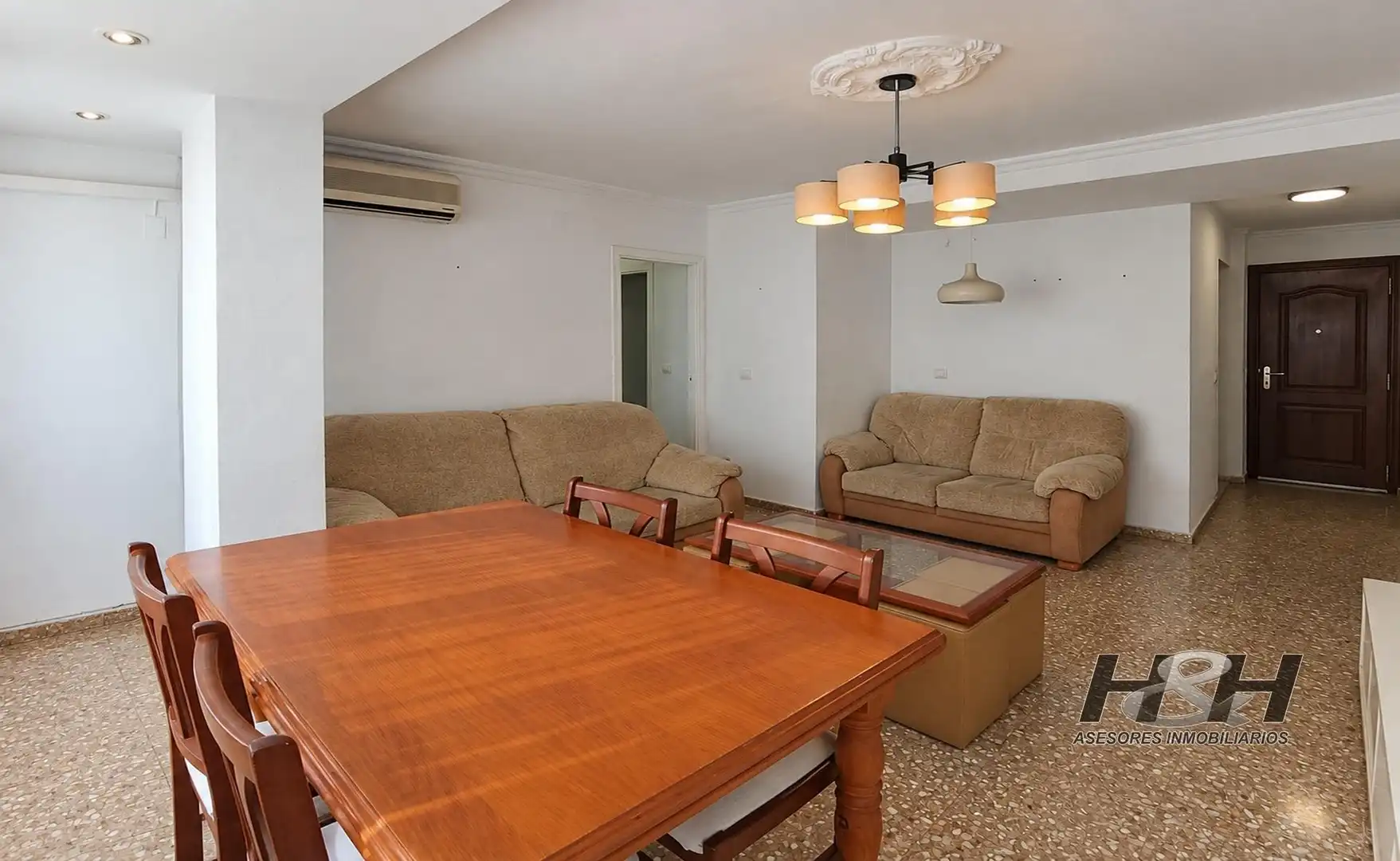 Piso con ascensor en venta en Camins al Grau, imagen 3