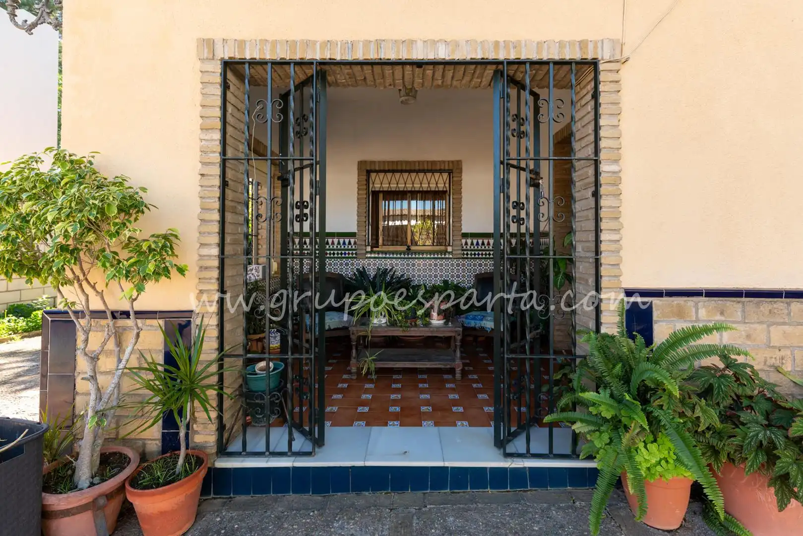Casa o xalet en venda en Espartinas amb Aire condicionat, Jardí privat i Terrassa