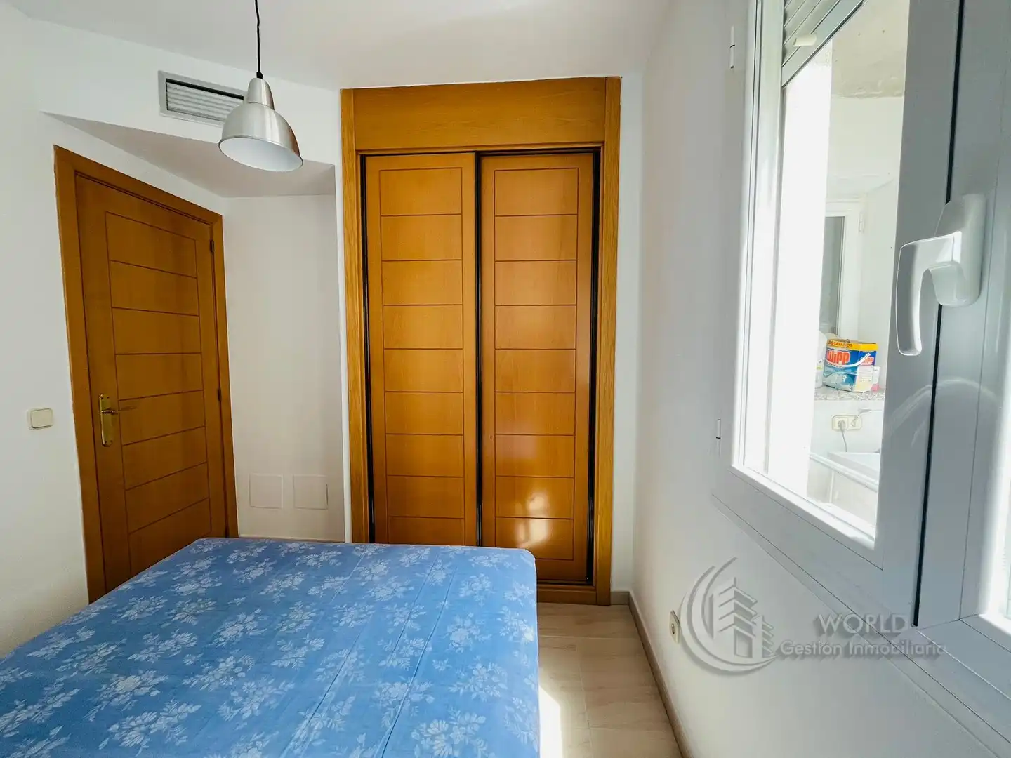 Habitación de Piso de alquiler en Madrid con Aire acondicionado, Calefacción y Horno