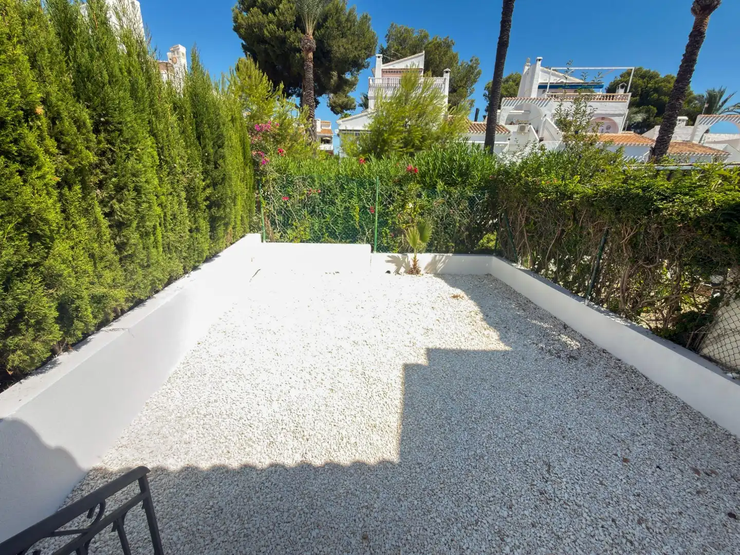 Jardí de Casa adosada en venda en Orihuela amb Jardí privat, Terrassa i Moblat