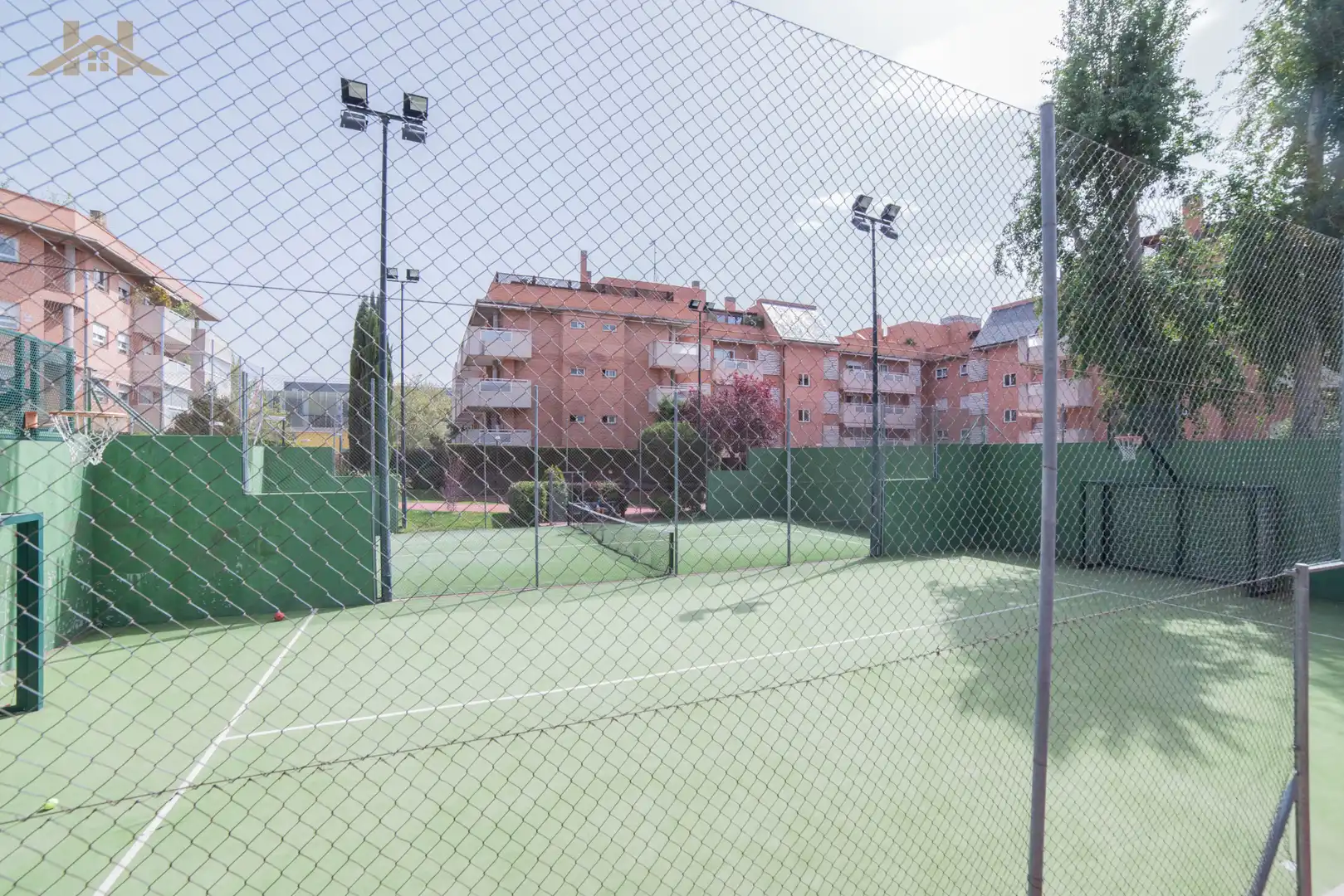 Parking of Flat for sale in Pozuelo de Alarcón  with Air Conditioner, Heating and Private garden