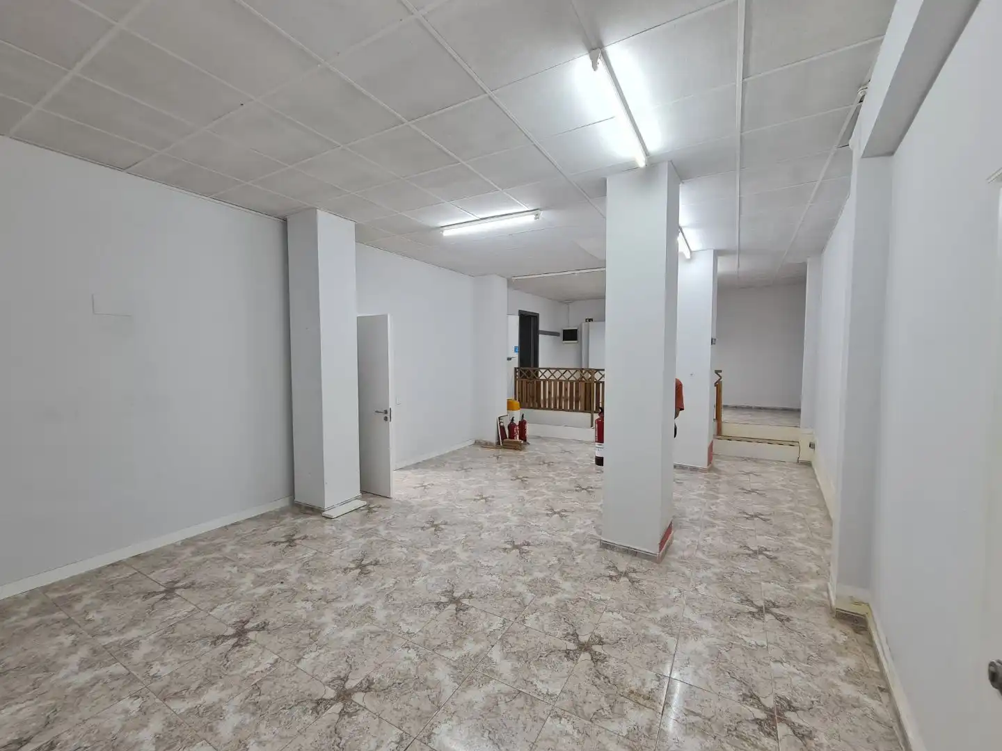 Local comercial de lloguer a jacint verdaguer 32, imagen 48