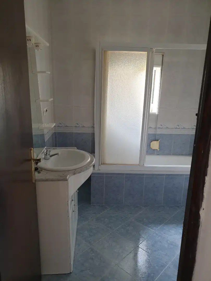 House for sale in Lora del Río, imagen 7