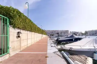 Exterior view of Flat for sale in Empuriabrava  with Air Conditioner, Terrace and Furnished