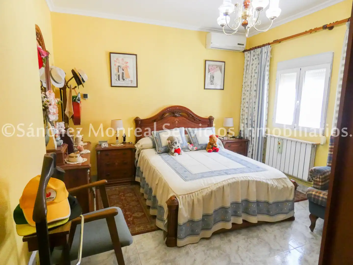 Dormitori de Casa o xalet en venda en Alcázar de San Juan amb Aire condicionat, Calefacció i Jardí privat