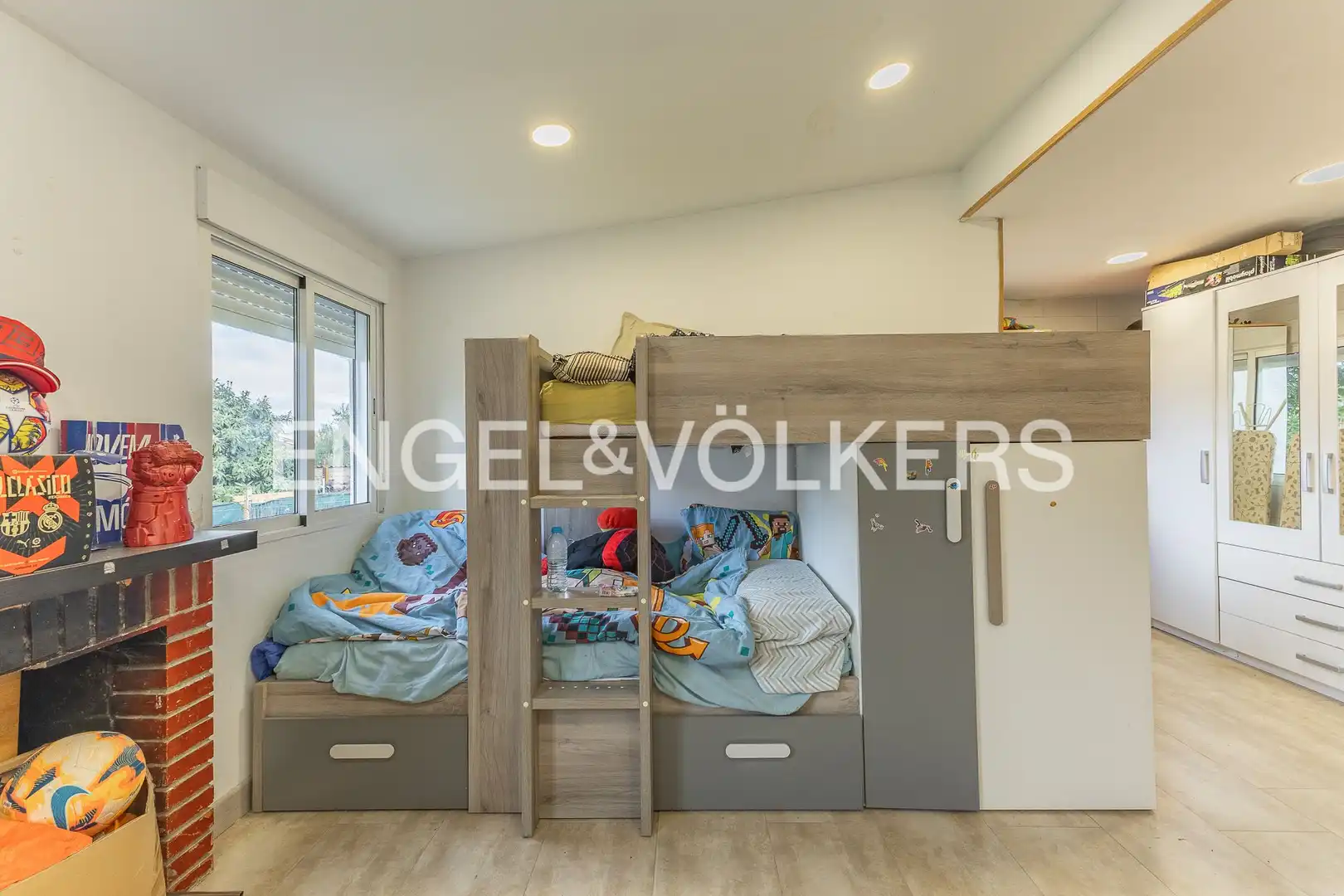 Habitación de Casa o chalet en venta en Palau-solità i Plegamans con Aire acondicionado, Calefacción y Jardín privado
