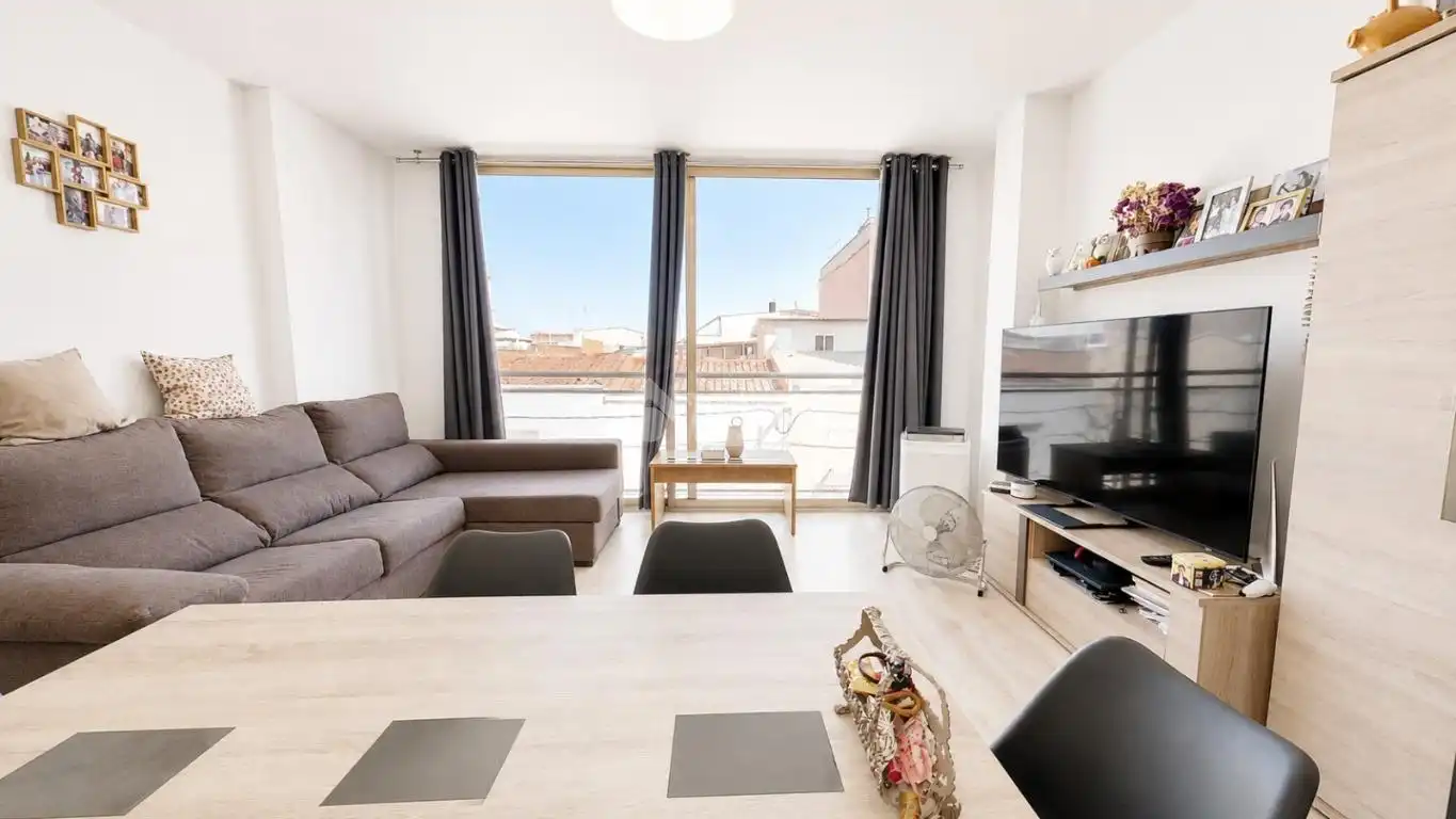 Sala d'estar de Àtic en venda en Sabadell