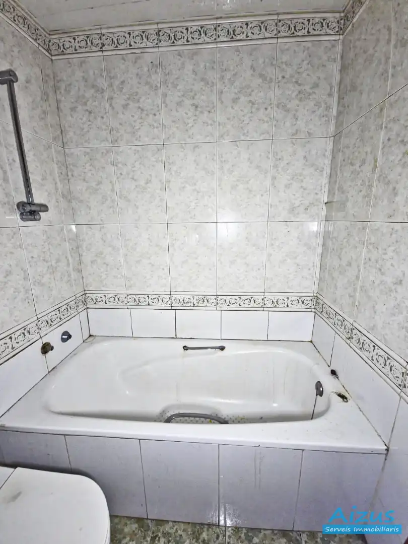 Bathroom of Flat for sale in Ripollet  with Balcony
