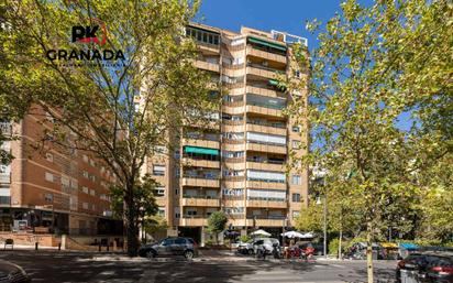 Exterior view of Flat for sale in  Granada Capital  with Air Conditioner